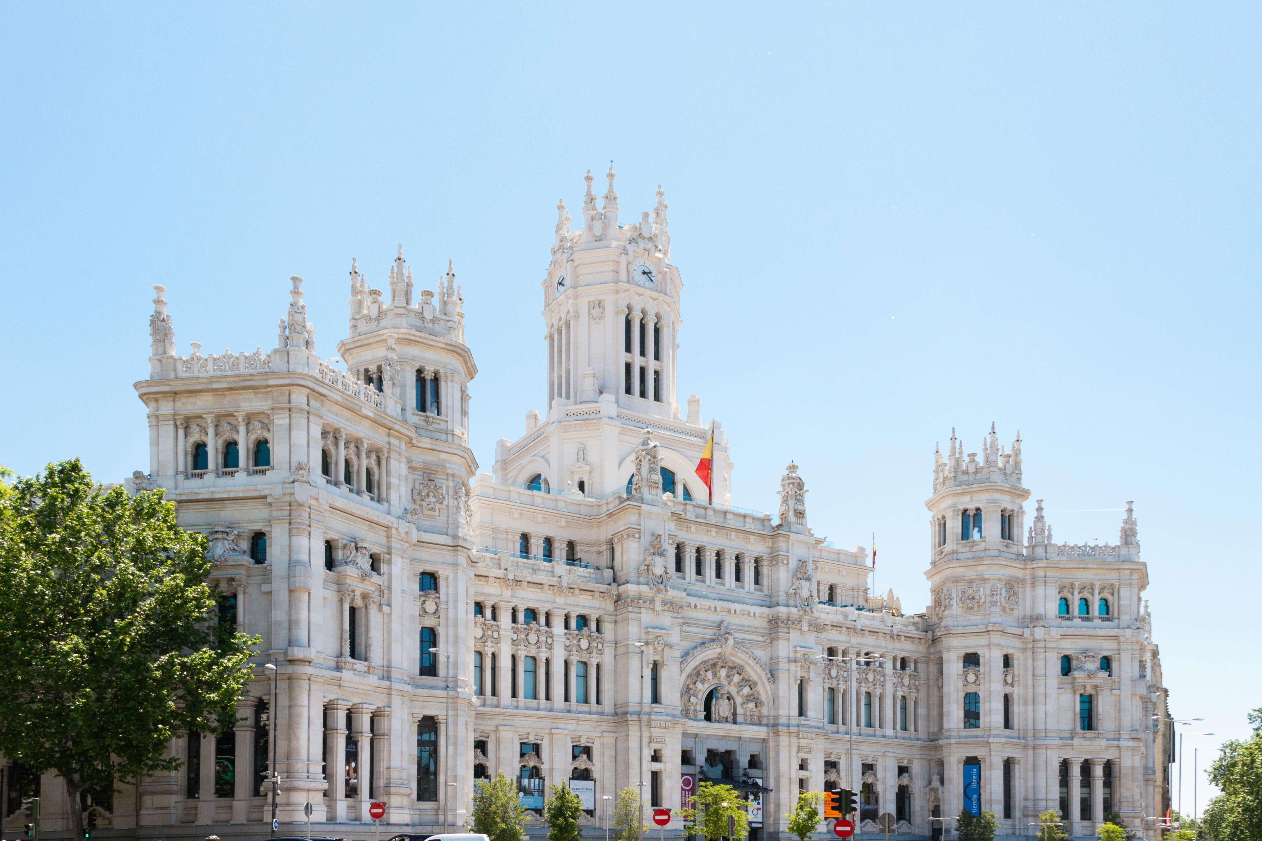 Royal Palace of Madrid accommodation